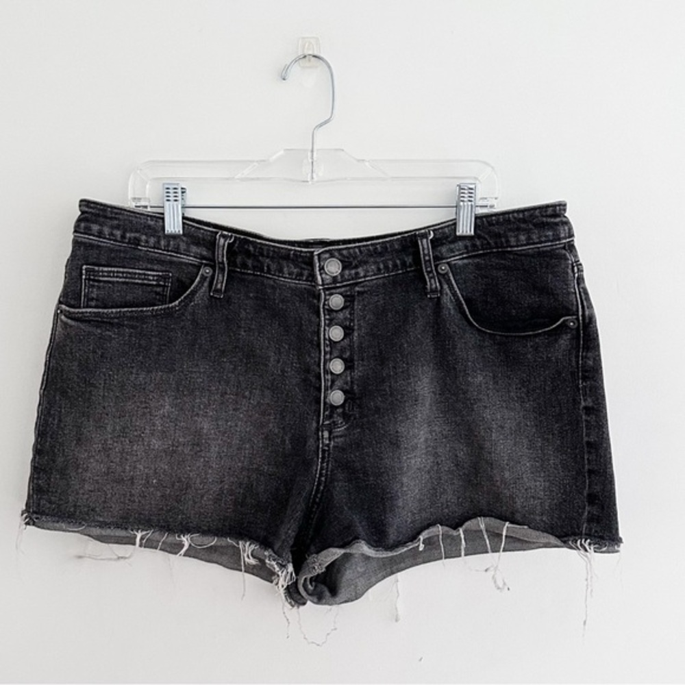 Universal Thread High Rise Shortie Black Button Fly Denim Cutoff Shorts Size 16